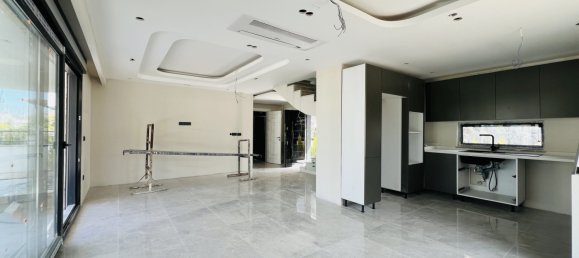 فيلا 4+1 في Kemer, Turkey رقم 40860 23