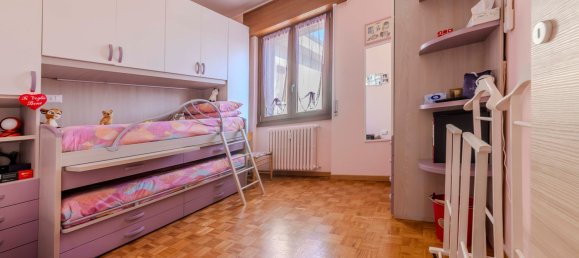 3 rooms Apartment in Nerviano, Italy No. 94617 27