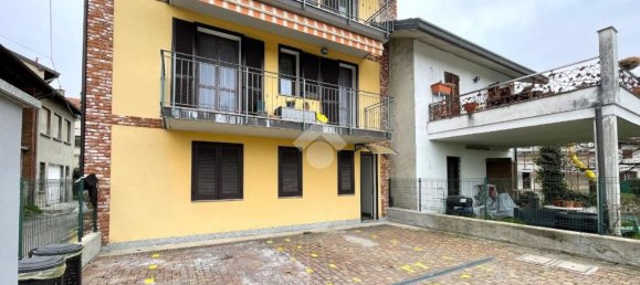 3-Zimmer Wohnung in Luisago, Italy, Nr. 180413 8