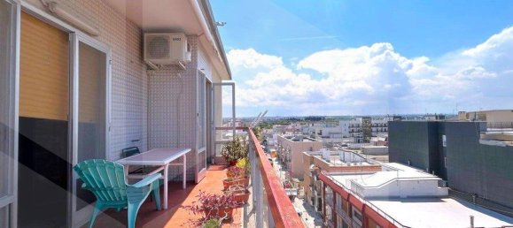 5-salle Penthouse à Triggiano, Italy No. 18586 12