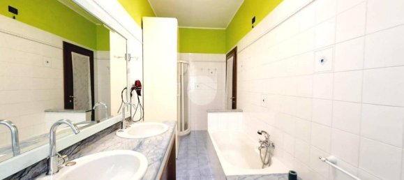 2 bedrooms Apartment in Voghera, Italy No. 303065 19