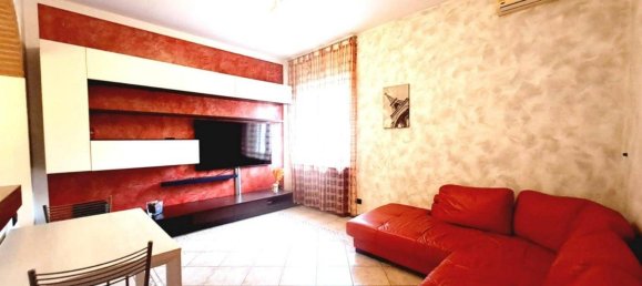 2 bedrooms Apartment in Voghera, Italy No. 303065 3