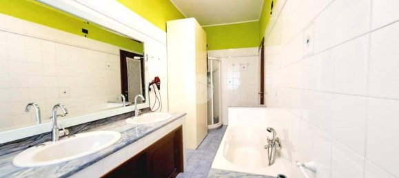 2 bedrooms Apartment in Voghera, Italy No. 303065 31