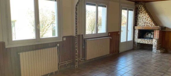 5 bedrooms House in Meyzieu, France No. 192066 5