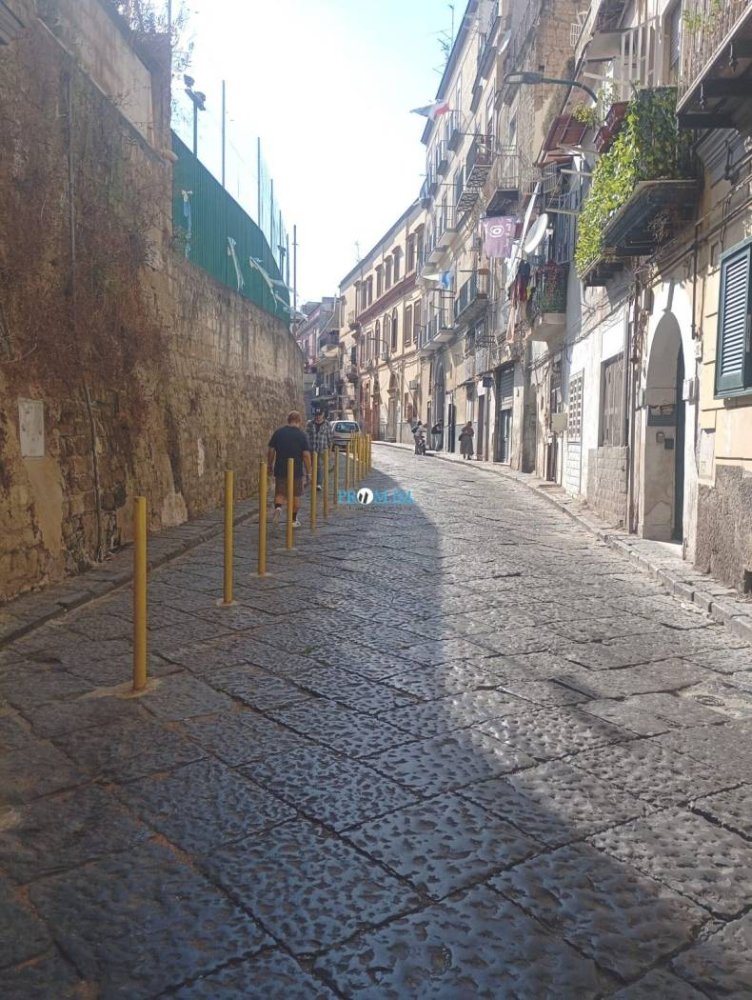 1 bedroom Apartment in Naples, Italy No. 281019