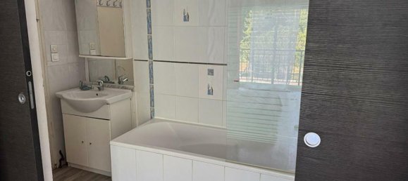 4 bedrooms House in Espiet, France No. 306717 3