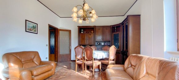 6 rooms Castles in Mogliano, Italy No. 102480 9