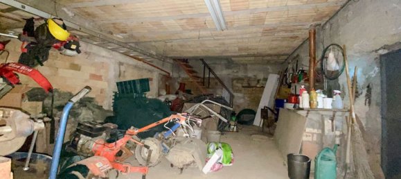 6 rooms Castles in Mogliano, Italy No. 102480 46