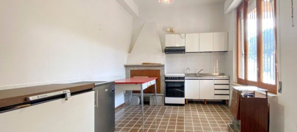 6 rooms Castles in Mogliano, Italy No. 102480 29