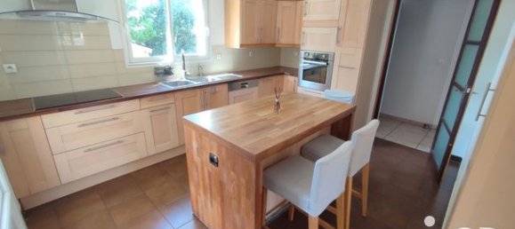 5 Schlafzimmer Haus in Champhol, France, Nr. 303420 4