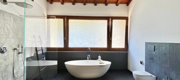 4 bedrooms Villa in Rome, Italy No. 114762 25