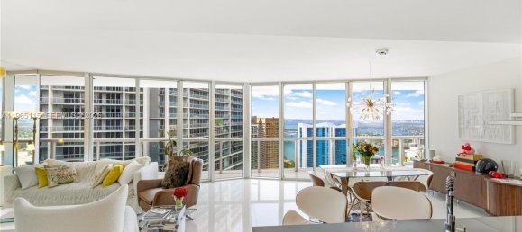 2 Schlafzimmer Gewerbliche Immobilien in Miami, USA, Nr. 614364 6