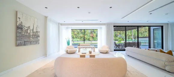 Vivenda T6 em The Lakes, UAE N.º 105953 8