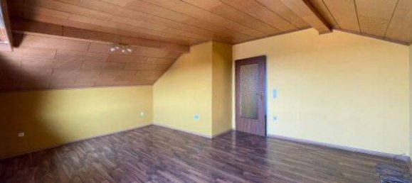 Apartamento de 3 dormitorios en Schwandorf, Germany No. 170854 3