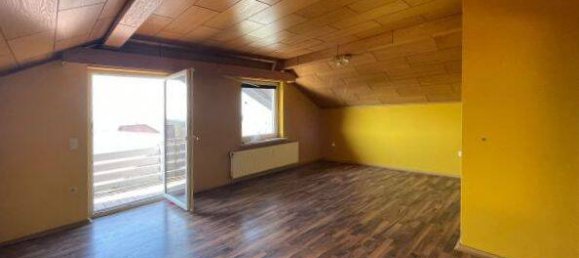 Apartamento de 3 dormitorios en Schwandorf, Germany No. 170854 2