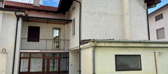 Casa de 6 habitaciónes en Pordenone, Italy No. 284961 20