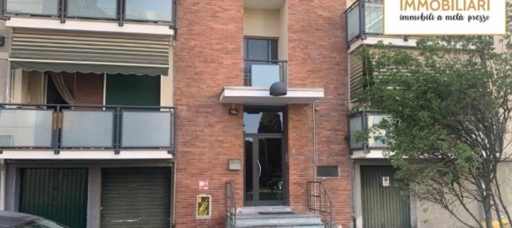 3 rooms Apartment in Trezzano sul Naviglio, Italy No. 2217 6