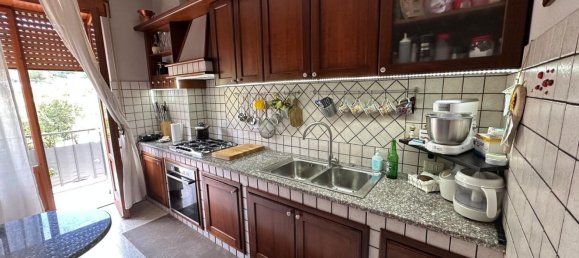 3 Schlafzimmer Wohnung in Salerno, Italy, Nr. 315562 2