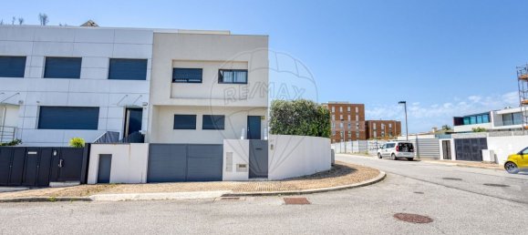 3 Schlafzimmer Haus in Matosinhos, Portugal, Nr. 195050 37