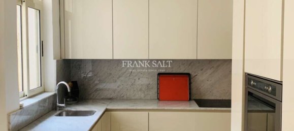 2 bedrooms Townhouse in Sliema, Malta No. 9934 3