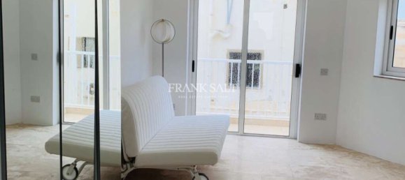 2 bedrooms Townhouse in Sliema, Malta No. 9934 4