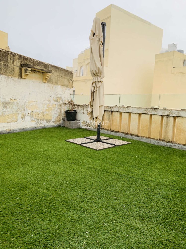 2 bedrooms Townhouse in Sliema, Malta No. 9934