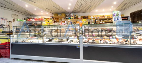 Коммерческая недвижимость с 1 комнатой в Римини, Италия № 96364 21