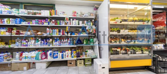 Коммерческая недвижимость с 1 комнатой в Римини, Италия № 96364 9