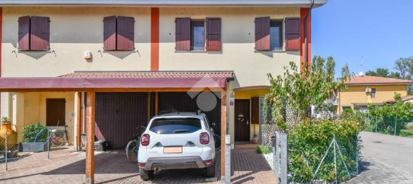 3 bedrooms Apartment in Poggio Renatico, Italy No. 320824 3