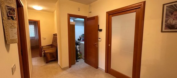 Квартира с 4 комнатами в Васто, Италия № 136654 21