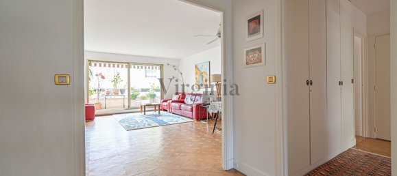 3 bedrooms Apartment in Saint-Mande, France No. 352143 4