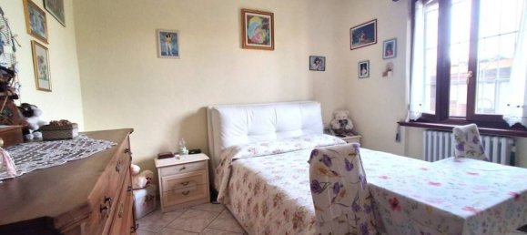 4 bedrooms Apartment in Santa Giuletta, Italy No. 360864 11