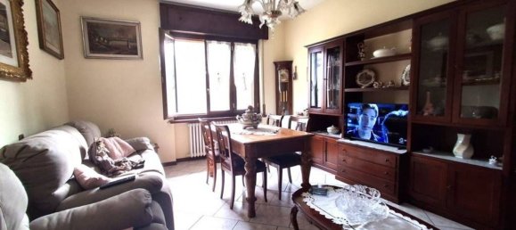 4 bedrooms Apartment in Santa Giuletta, Italy No. 360864 8