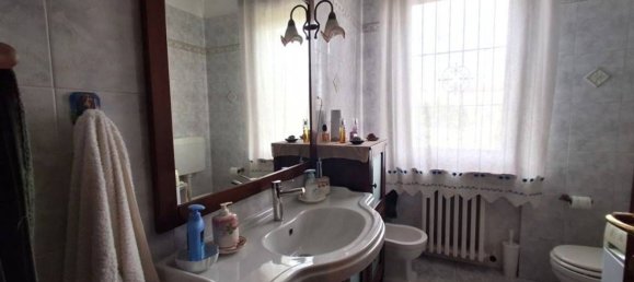 4 bedrooms Apartment in Santa Giuletta, Italy No. 360864 14