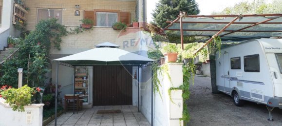 3 bedrooms Villa in Valtopina, Italy No. 356601 2