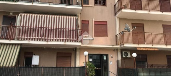 2 rooms Apartment in Palermo, Italy No. 73721 7
