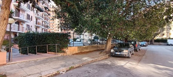 2 rooms Apartment in Palermo, Italy No. 73721 20