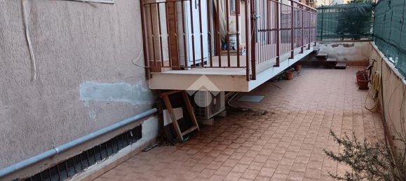 2 rooms Apartment in Palermo, Italy No. 73721 11