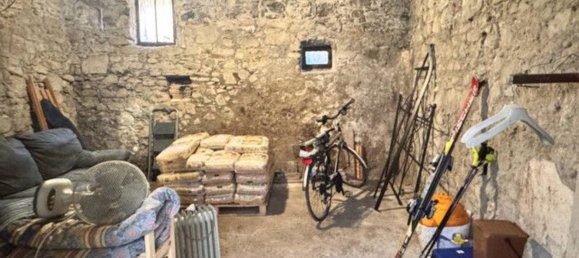 Дуплекс с 3 комнатами в Боргетто ди Вара, Италия № 36367 7