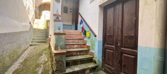 Дуплекс с 3 комнатами в Боргетто ди Вара, Италия № 36367 3