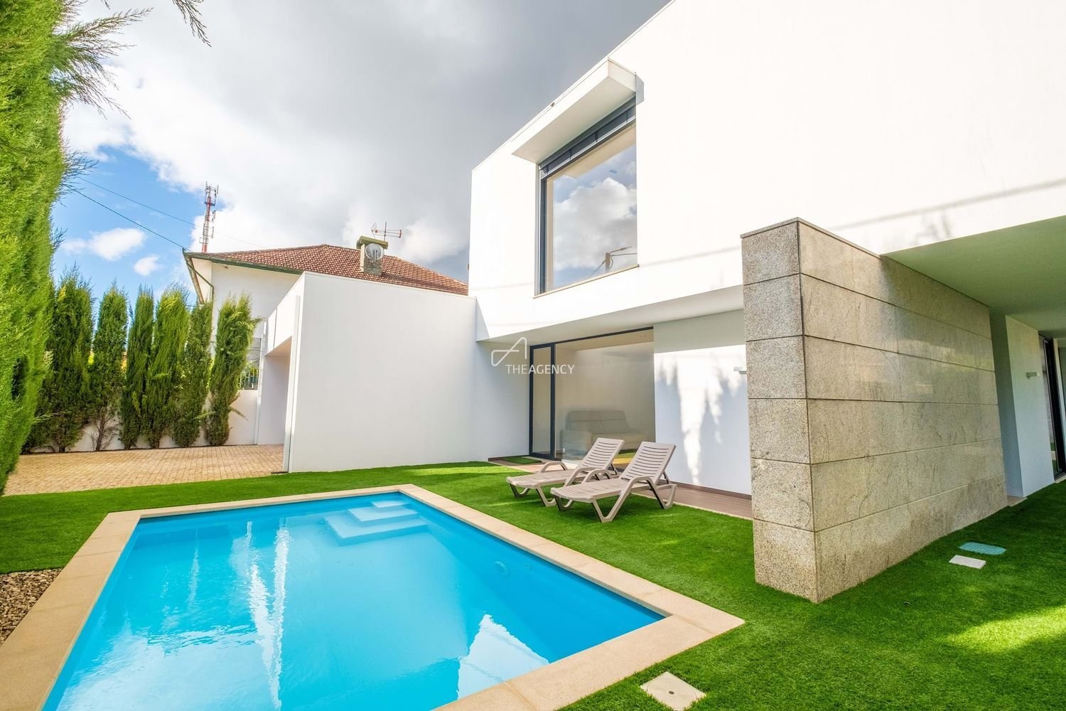 7 bedrooms House in Pacos de Ferreira, Portugal No. 129193