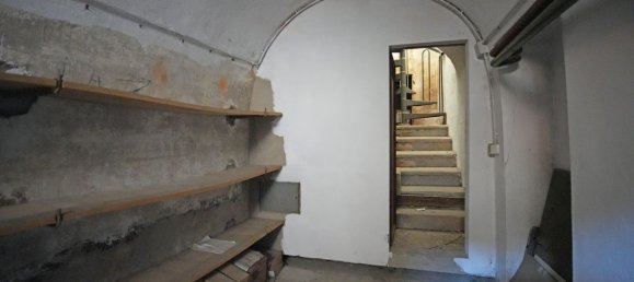 7 rooms Apartment in Pistoia, Italy No. 252274 26