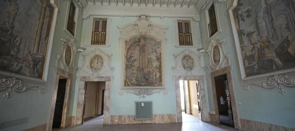 7 rooms Apartment in Pistoia, Italy No. 252274 6