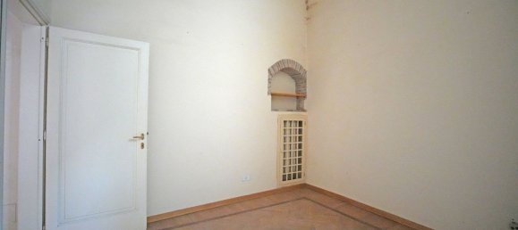 7 rooms Apartment in Pistoia, Italy No. 252274 22