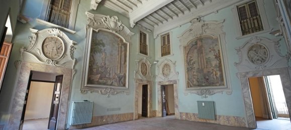 7 rooms Apartment in Pistoia, Italy No. 252274 4