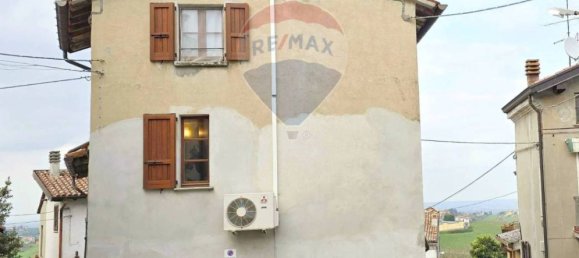 4 bedrooms House in Rovescala, Italy No. 121237 25