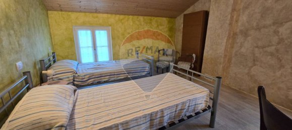 4 bedrooms House in Rovescala, Italy No. 121237 15