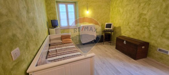 4 bedrooms House in Rovescala, Italy No. 121237 4