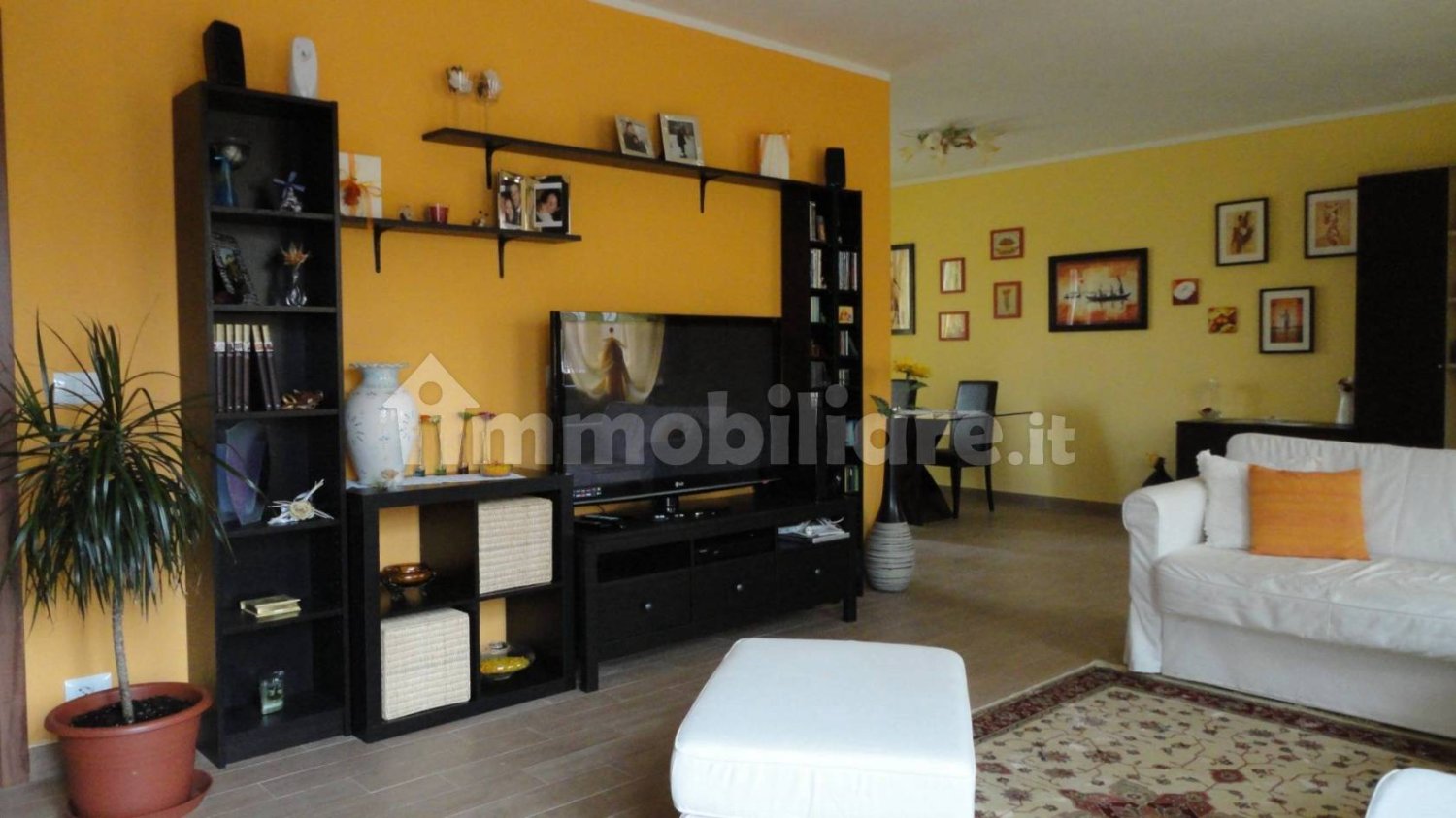 3 Schlafzimmer Haus in Carmagnola, Italy, Nr. 330928