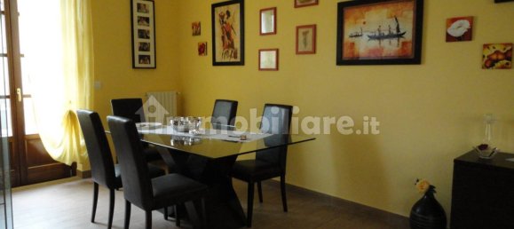 3 Schlafzimmer Haus in Carmagnola, Italy, Nr. 330928 7